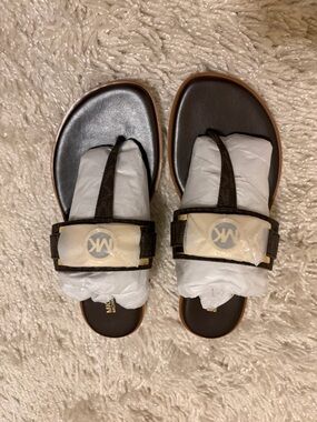 Women’s Michael Kors Sandals (New)